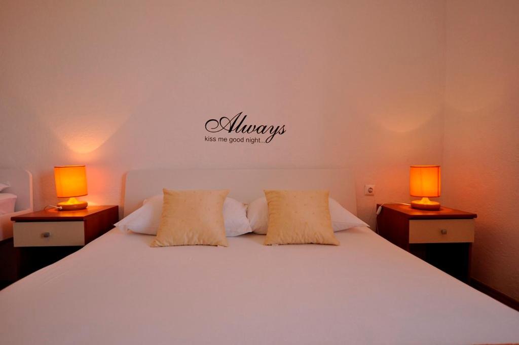 Apartmani Martinovka ตราสนิสเซ ภายนอก รูปภาพ