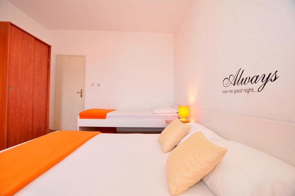 Apartmani Martinovka ตราสนิสเซ ภายนอก รูปภาพ