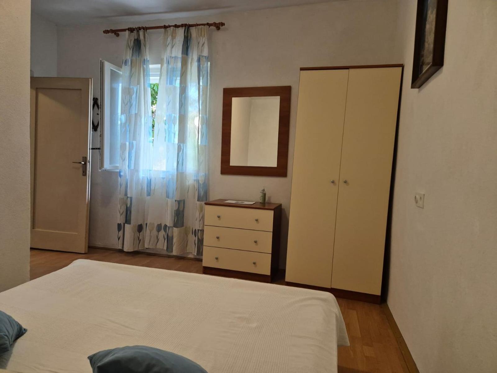 Apartmani Martinovka ตราสนิสเซ ภายนอก รูปภาพ