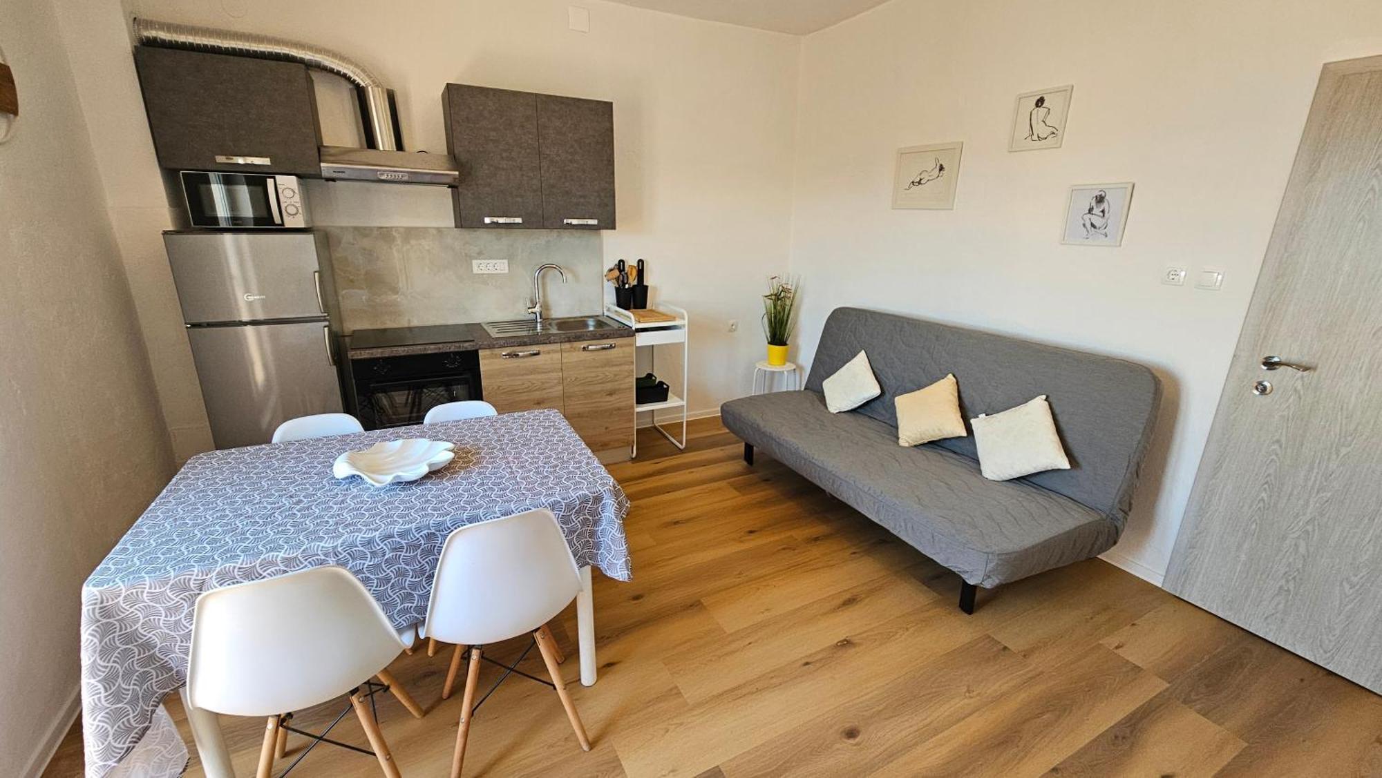 Apartmani Martinovka ตราสนิสเซ ภายนอก รูปภาพ